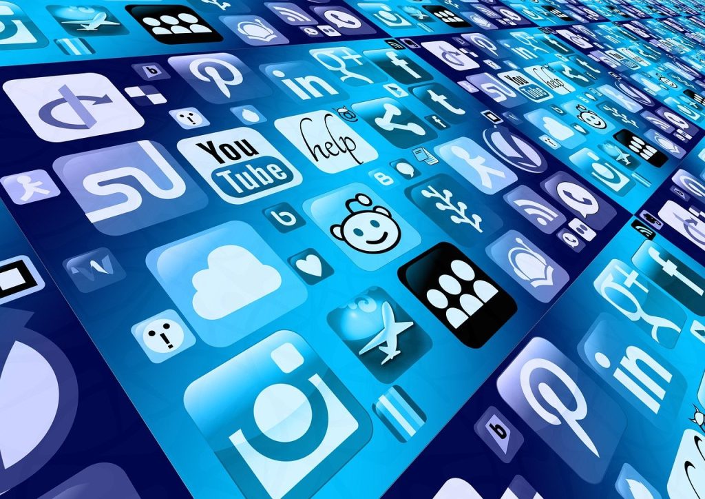 mobile, smartphone, app, tiktok, networks, internet, social, social network, logo, facebook, marketing, analysis, concept, implementation, work, service, google, social networking, networking, social media, icon, website, presentation, multimedia, How To Increase Blog Traffic